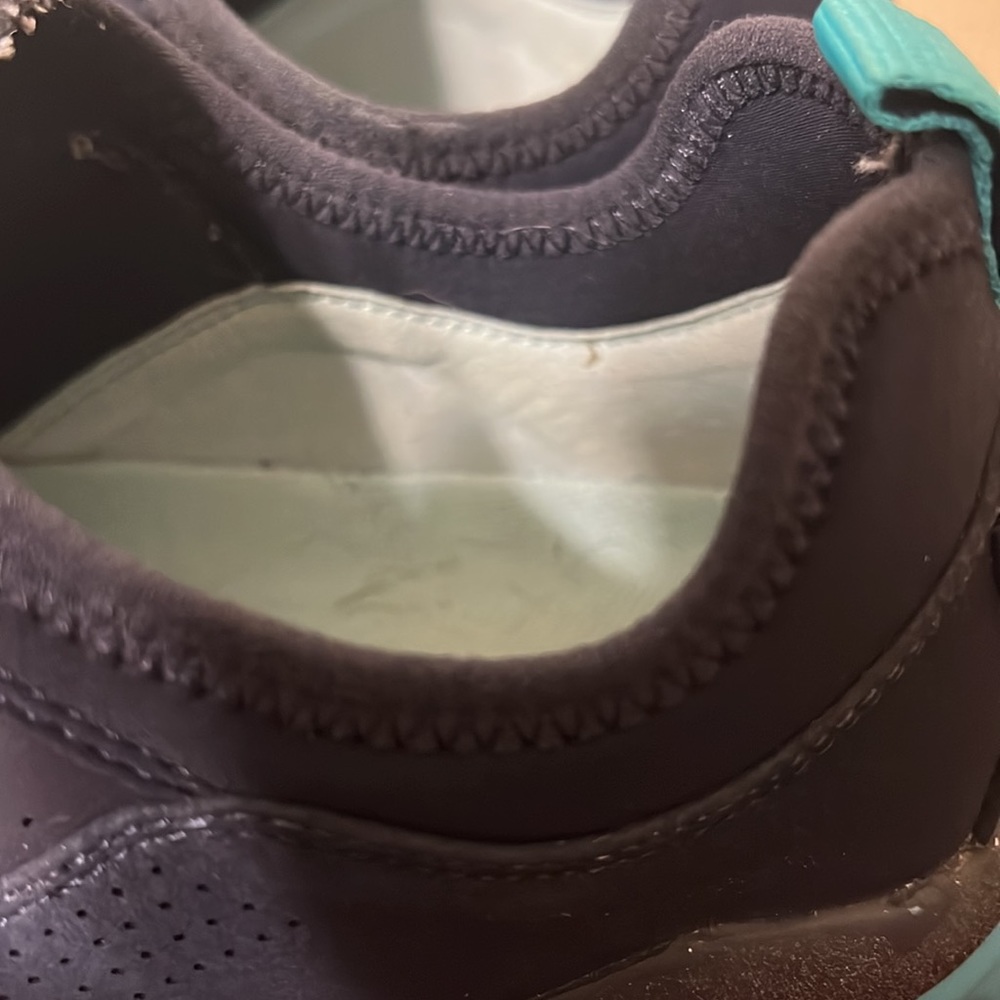 Clove Navy Aqua Ombre Sneakers Nursing Healthcare size 8 Women’s - Picture 11 of 14